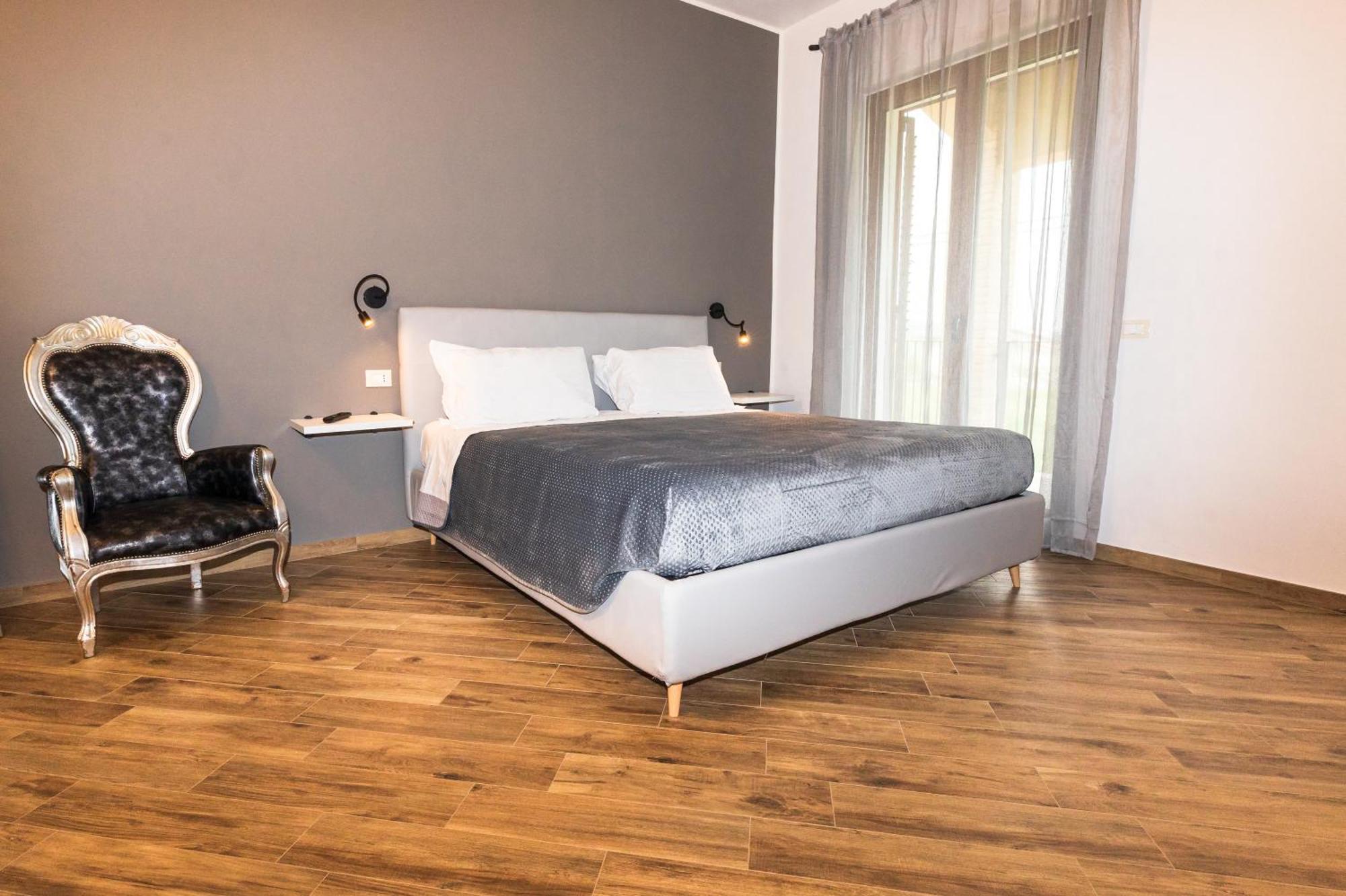 Casale Ferrantino Guest House Джулианова Екстериор снимка